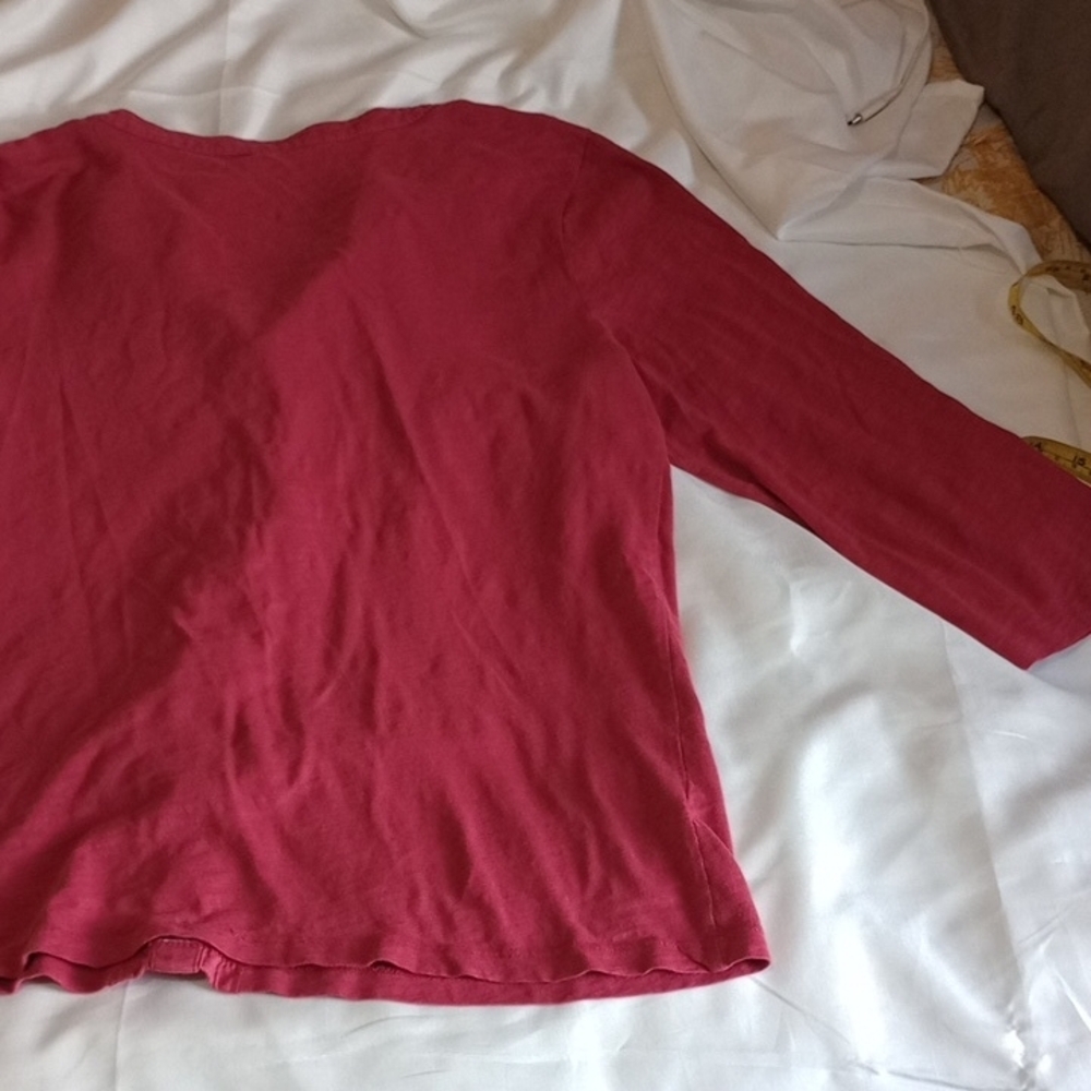 LOFT Fuchsia Ruffle Top - Picture 11 of 12